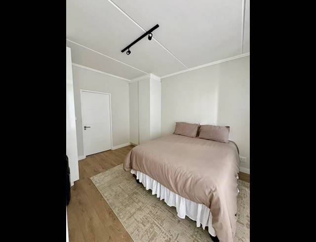 2 BEDROOM PROPERTY TO RENT IN SANDRINGHAM